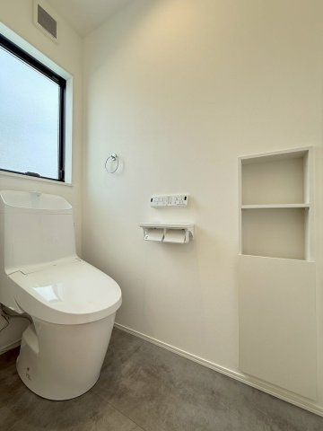 久留米市藤山町　新築戸建のトイレ