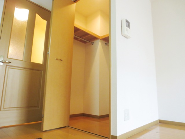 ヴィレッジフィールド彩の内装