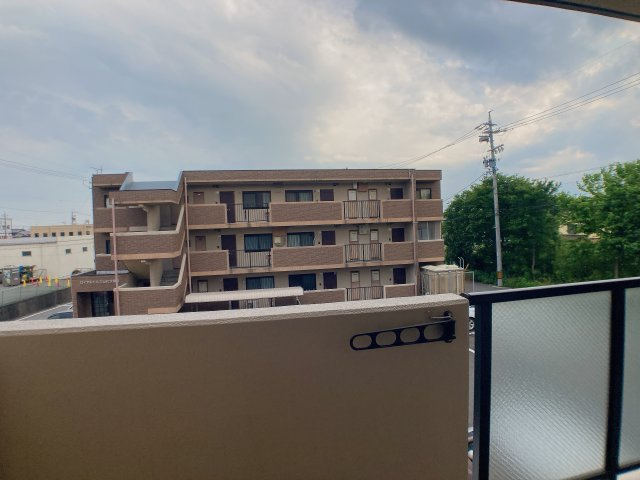 ロイヤルヒルズ山代参番館の展望