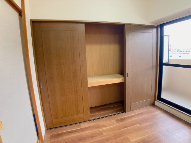 ロイヤルヒルズ山代参番館の収納