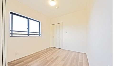 ダイアパレスつづきの丘の洋室|プライベート空間はどんな家具の配置にしようか？など考え工夫するもの楽しそうですね。