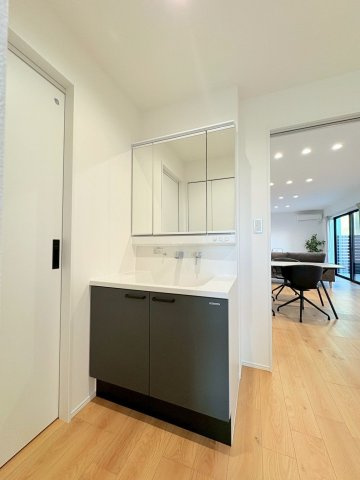 久留米市荒木町白口　新築戸建の洗面所