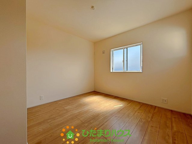 羽生市南羽生1丁目　新築一戸建て　の洋室