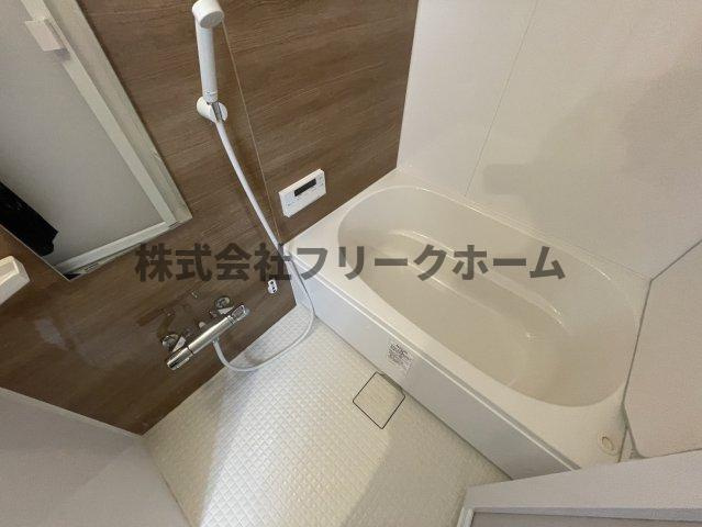 武蔵野市境１丁目の賃貸マンションの浴室