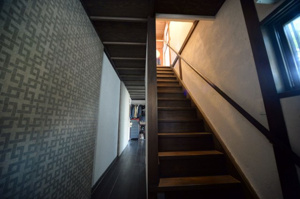 【内装】 | 和紙張りの引き戸と階段
2026年2月21日撮影