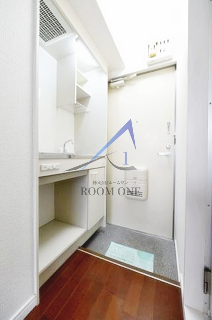 メトリブ三軒茶屋