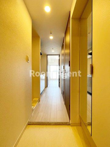 プレサンス葵デュリスの玄関