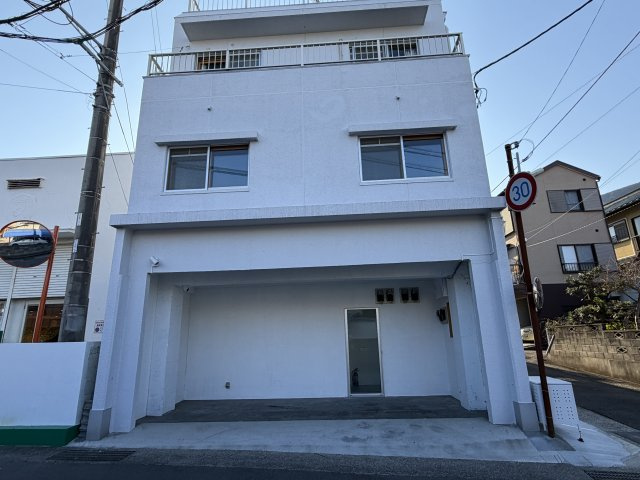 熱海市　下多賀の外観