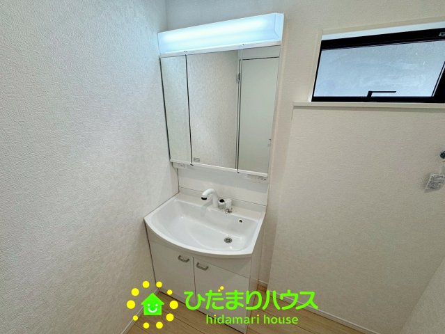 杉戸町下高野第22　新築一戸建て　クレイドルガーデンの独立洗面台
