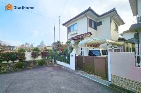 神戸市西区春日台8丁目　中古戸建|前面道路6Ｍございます！交通量が少ないので静かです。小さなお子様がいるご家庭はご安心できると思います。