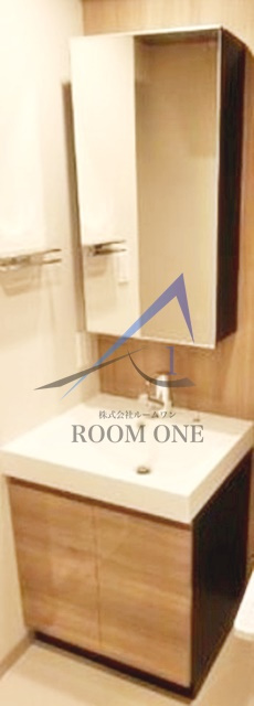 レアライズ両国の洗面所|洗面台です。