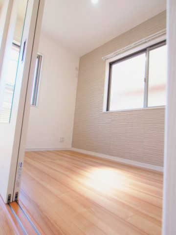 ロイヤルヴィラ向洋 Aの寝室