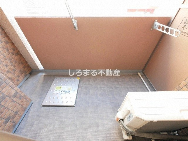 プレサンス天満橋アンジェのバルコニー