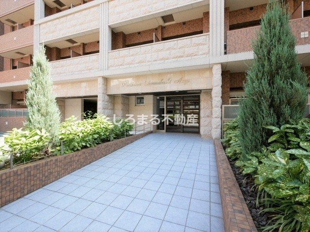 プレサンス天満橋アンジェのエントランス