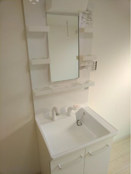 オーシャンビーチの独立洗面台|独立洗面台☆（同一仕様写真）