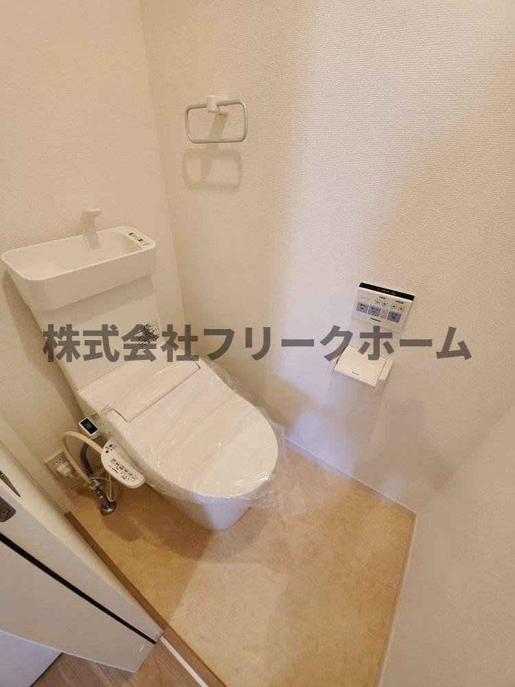 小金井市東町２丁目のアパートのトイレ