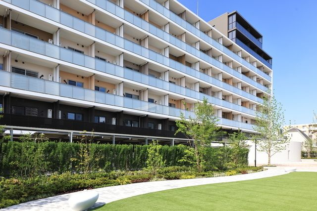 リーフシティ市川　ザ・レジデンスの外観