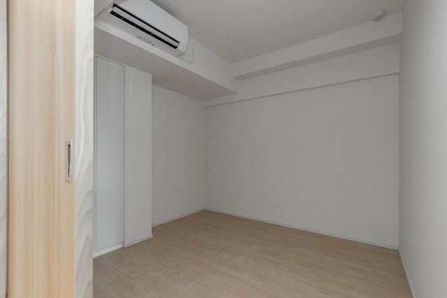 リーフシティ市川　ザ・レジデンスの寝室