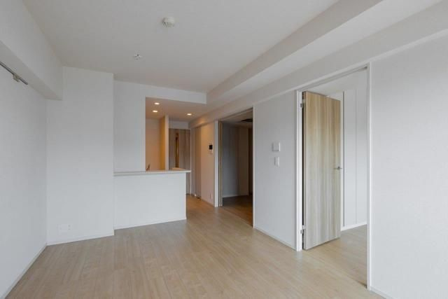 リーフシティ市川　ザ・レジデンスの居間・リビング