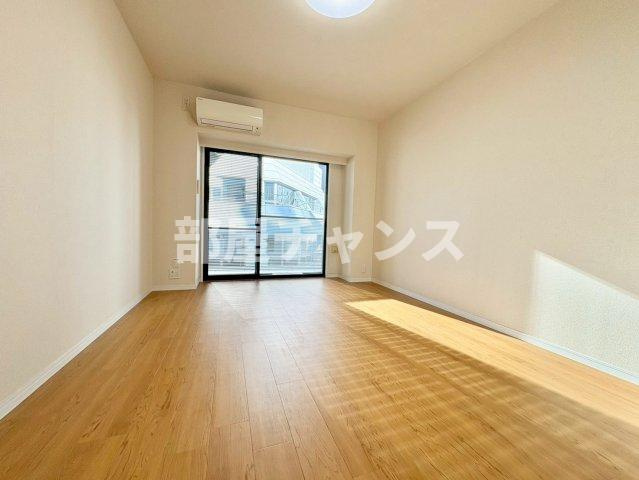 ガーデンハイツマルタカ2の居間・リビング