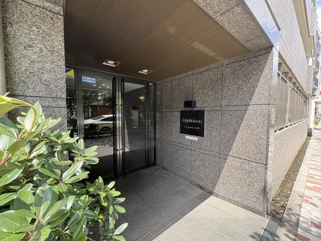 エスティメゾン大塚のエントランス