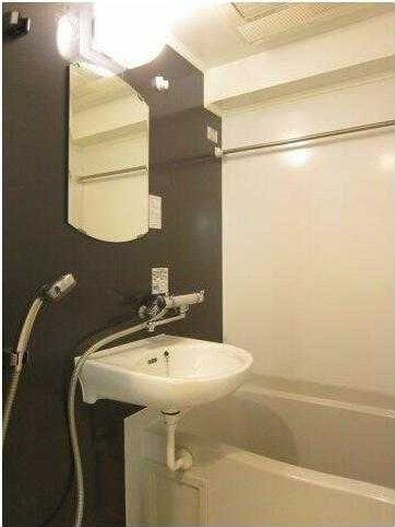 エスティメゾン大塚の浴室