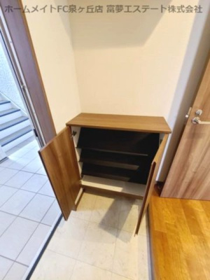 【玄関】 | 諏訪ノ森OMパレス | シューズボックス
※イメージ　同物件別号室の写真