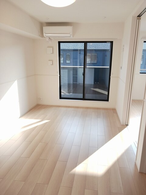 クラプレール　Ｎの居間・リビング|居室・リビング