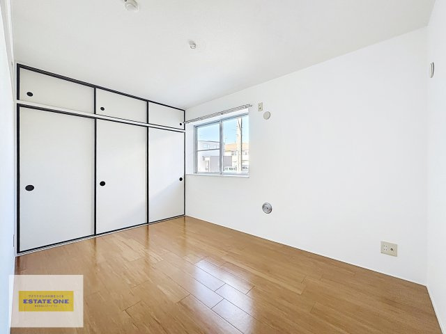 ハイツ葭井戸の洋室