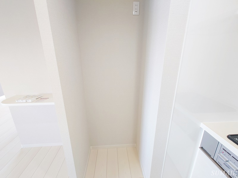 シャルム　ウキマのキッチン|冷蔵庫置き場です☆