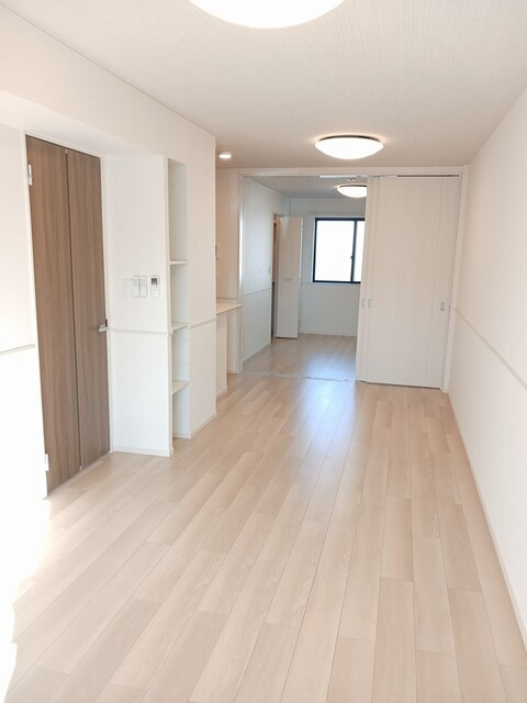 クレストールポート　Ⅱの居間・リビング|居室・リビング