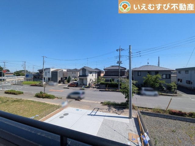 BLOOMING GARDEN　羽生市南羽生1丁目の展望|高い建物が無く開放感のある展望
バルコニーからの展望も開けていて閑静な住宅地が望めます。日当りも良いですね♪