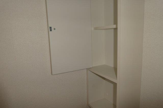 フラン総社のトイレ|トイレ棚