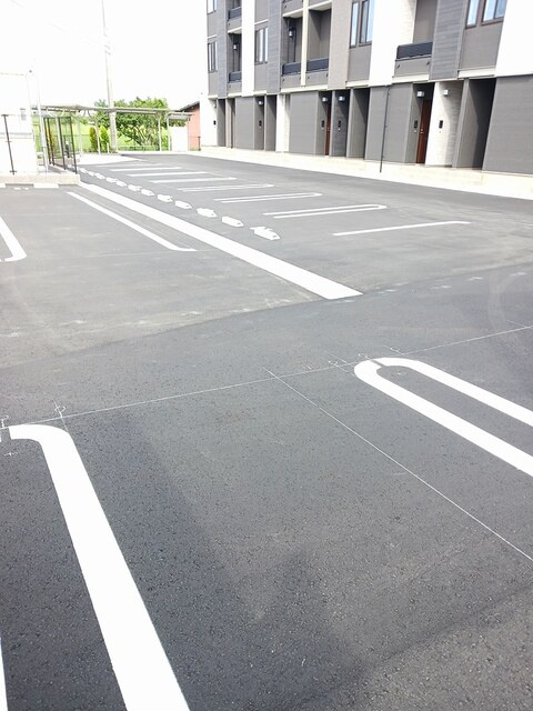 メテオール・ケイ　Ⅱの駐車場|駐車場