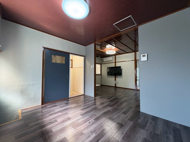 甲田戸建ての居間・リビング