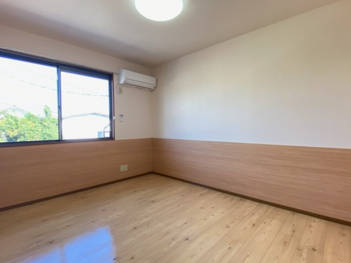 メゾン･テルシャトー C棟の洋室|北洋室（6帖）