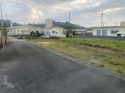 【前面道路含む現地写真】 | うるま市勝連南風原（限定1区画） | ※東側公道4m♪