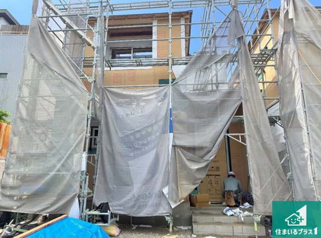 羽曳野市野々上　第2期　新築一戸建ての外観|周辺は落ち着いた街並みの住宅地！子育てがしやすい住環境です！まだ未完成ですが、現地でしかわからない事もございます。是非一度ご覧ください。