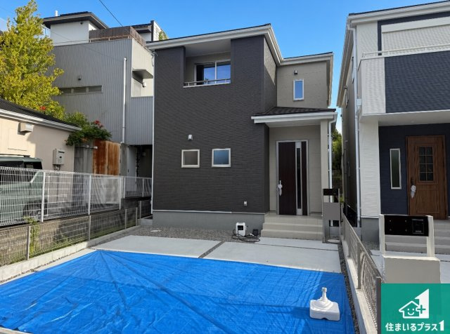 羽曳野市野々上　第2期　新築一戸建ての外観|お客様に長く安心して住んでいだだける事にこだわった家づくり！住んでからのアフターサービスにもしっかりと取り組んでいます！