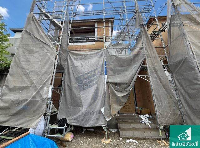 羽曳野市野々上　第2期　新築一戸建ての外観|周辺は落ち着いた街並みの住宅地！子育てがしやすい住環境です！まだ未完成ですが、現地でしかわからない事もございます。是非一度ご覧ください。
