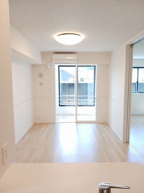 Ｒ．Ｎ．Ｐ　レジデンス　Ⅰの居間・リビング|居室・リビング