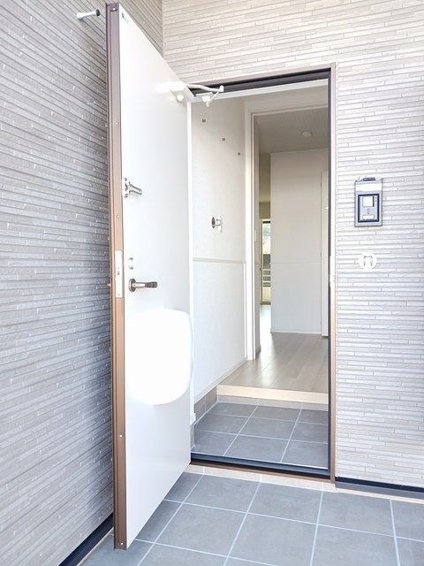 Ｒ．Ｎ．Ｐ　レジデンス　Ⅰの玄関|玄関