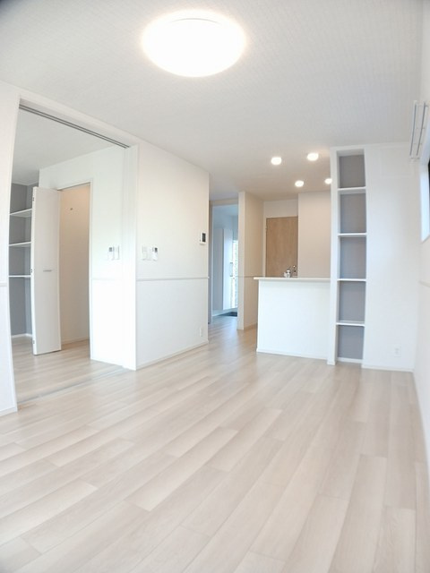 アメニティ本郷　Ｂの居間・リビング|居室・リビング