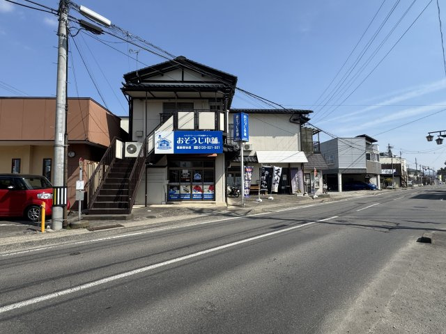 想定年間賃料300万　想定利回り11.65％　木造の周辺