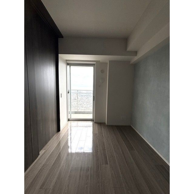 津田沼ザ・タワーの居間・リビング