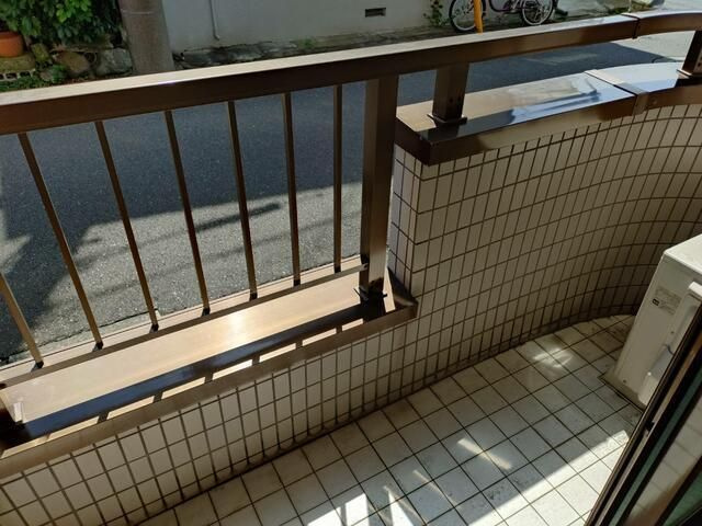 メゾンドローズのバルコニー