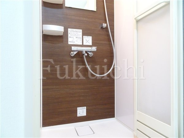 クレシェンド学芸大学のシャワールーム