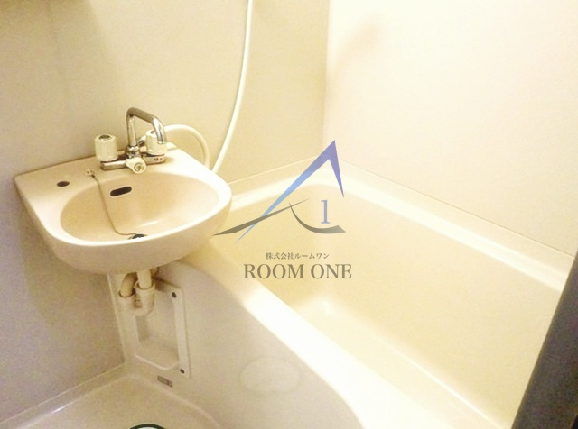 アゼリア石川台の浴室|お風呂です。