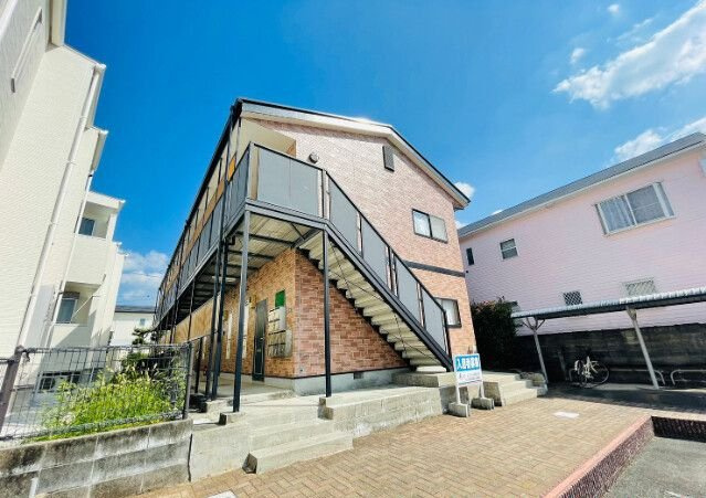 熊本市中央区黒髪６丁目のアパート