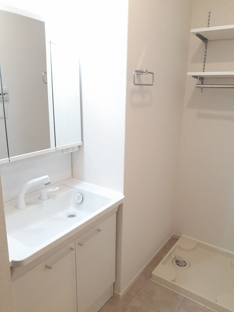 クロス　ザ　リバー　Ⅰの洗面所|洗面所